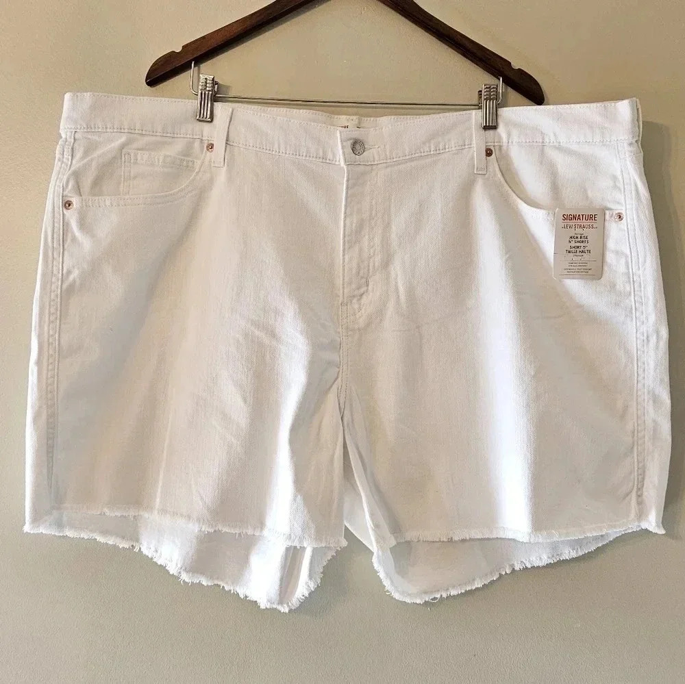Signature by Levi Strauss & Co. High Rise Plus Size Heritage Denim  Shorts 22W. - Picture 7 of 16